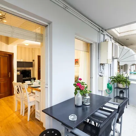 Apartment F & B Collection - Rotunda & Kamara View *