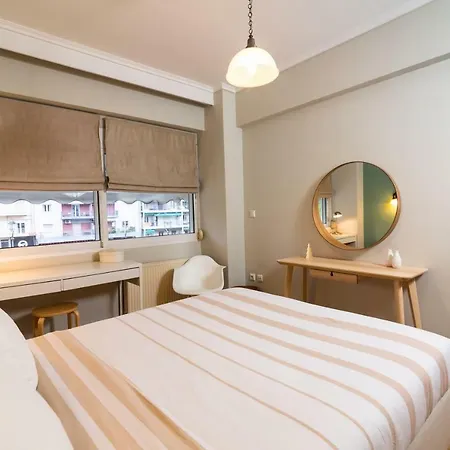 Apartment F & B Collection - Rotunda & Kamara View