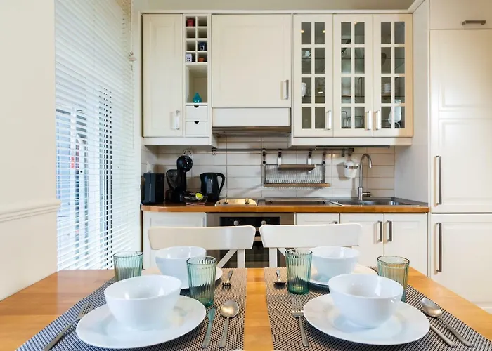 F & B Collection - Rotunda & Kamara View Apartment